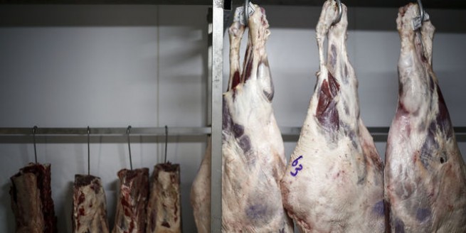 158342-viande-avariee-la-chine-l-europe-et-le-chili-stoppent-les-importations-bresiliennes.jpg
