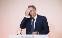 Bayrou 1