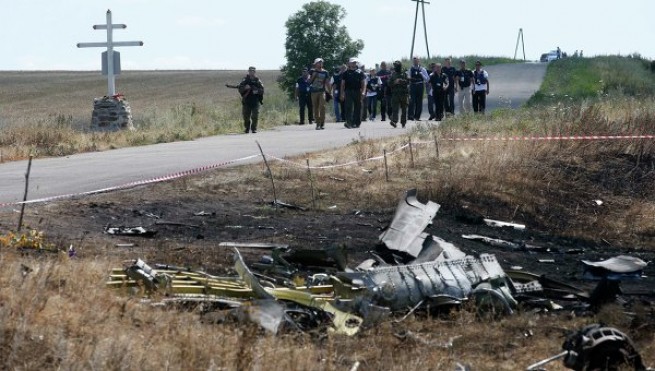 102193-crash-aa.jpg