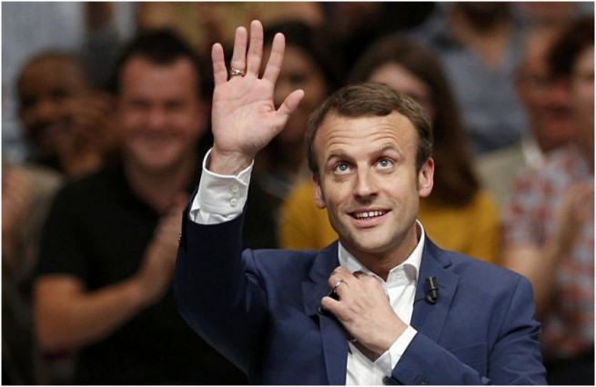 166692-macron-suis-1.jpg