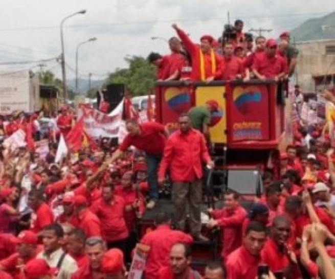 56036-campana-electoral-hugo-chavez2.jpg